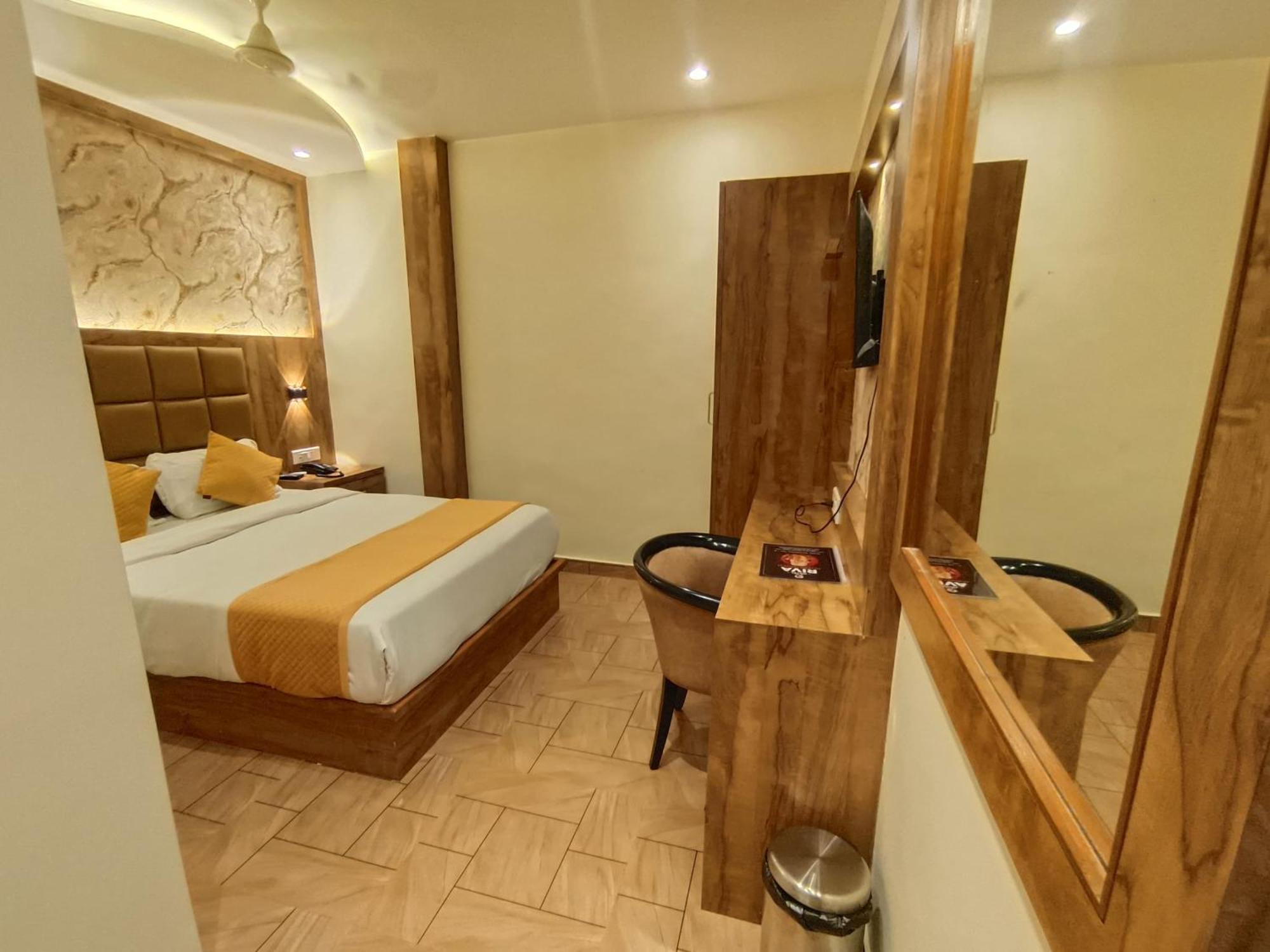 Hotel Riva International Goregaon- Near Nesco مومباي المظهر الخارجي الصورة